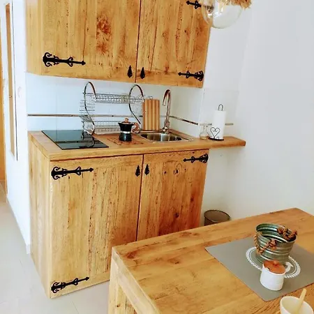 Teuta Stari Grad Hvar *