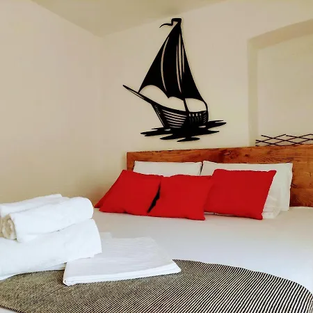 Teuta Stari Grad Hvar *