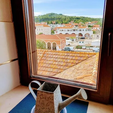 Teuta Stari Grad Hvar * Stari Grad (Hvar)
